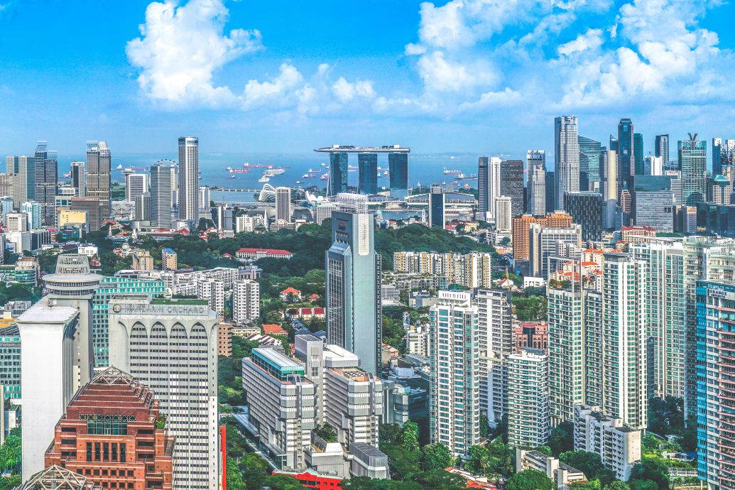 Luxon signs Singapore fuel deal as diesel and jet fuel stocks climb